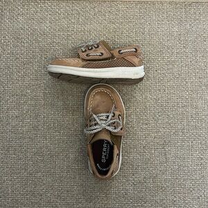 WORN ONCE Sperry Shoes, size 7M